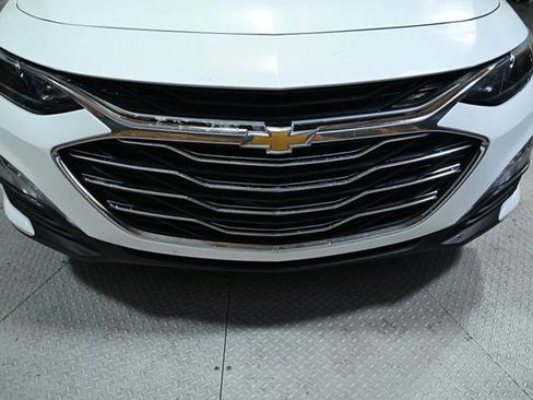 Used 2024 Chevrolet Malibu LT image 15