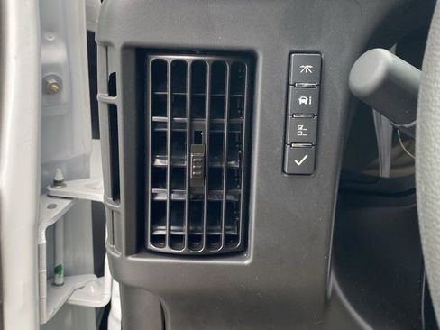 New 2025 Chevrolet Express 3500 w/ Power Convenience Package image 26