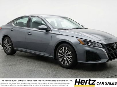 Used 2025 Nissan Altima 2.5 SV