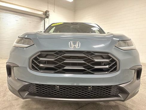 Used 2025 Honda HR-V Sport image 10