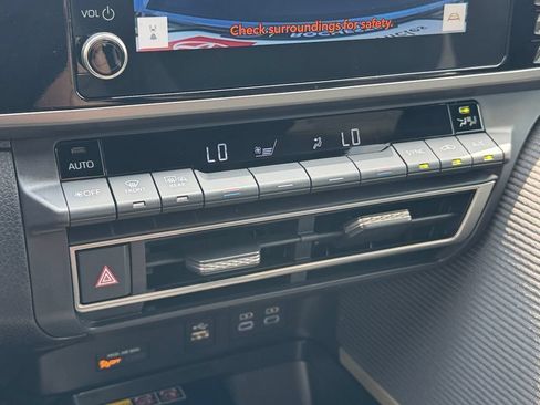 Certified 2025 Toyota Camry SE w/ Convenience Package FWD image 23