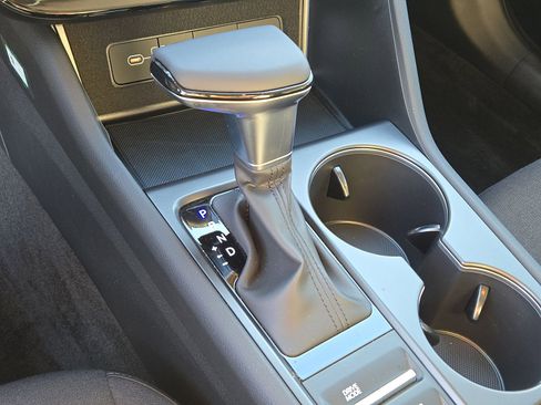 Used 2025 Hyundai Sonata SE image 18