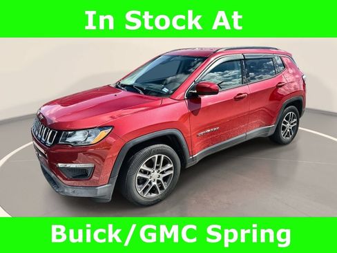 Used 2018 Jeep Compass Latitude w/ Safe & Security Group FWD image 1