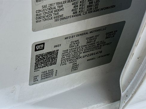 Used 2023 GMC Sierra 1500 Elevation image 12