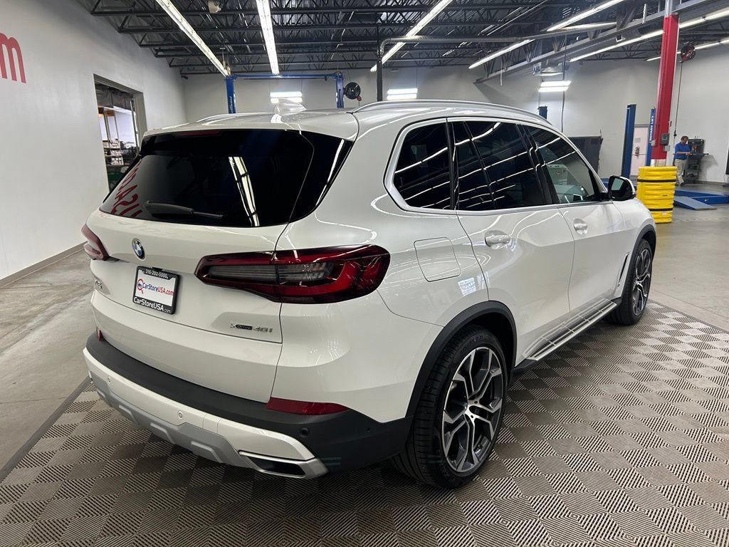 Used 2022 BMW X5 xDrive40i w/ Premium Package AWD/4WD image 13