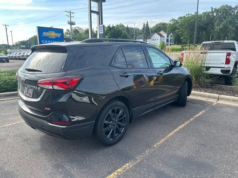 Used 2022 Chevrolet Equinox RS w/ RS Leather Package AWD/4WD image 10