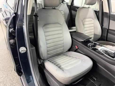Used 2014 Ford Fusion S FWD image 19