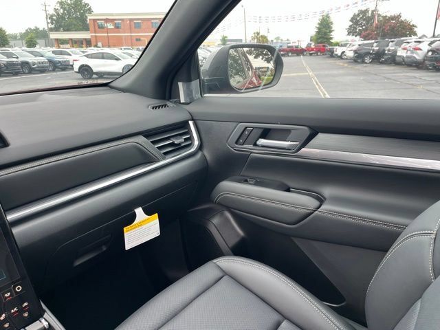 New 2027 GMC Terrain Elevation w/ Elevation Premium Package FWD image 15