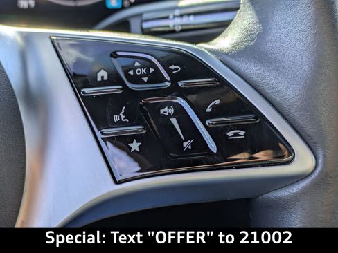 Used 2023 Mercedes-Benz C 300 Sedan image 27