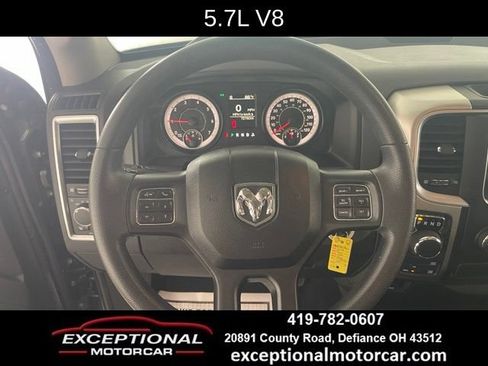 Used 2019 RAM 1500 Classic SLT AWD/4WD image 37