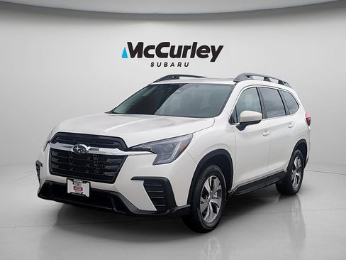 Certified 2025 Subaru Ascent Premium image 1