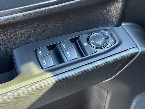 Used 2026 Chevrolet Silverado 1500 Custom image 19
