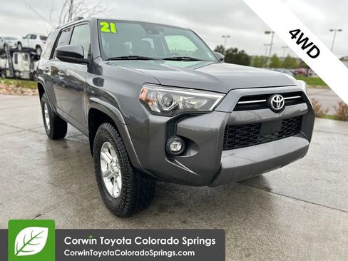 Used 2021 Toyota 4Runner SR5 AWD/4WD image 1