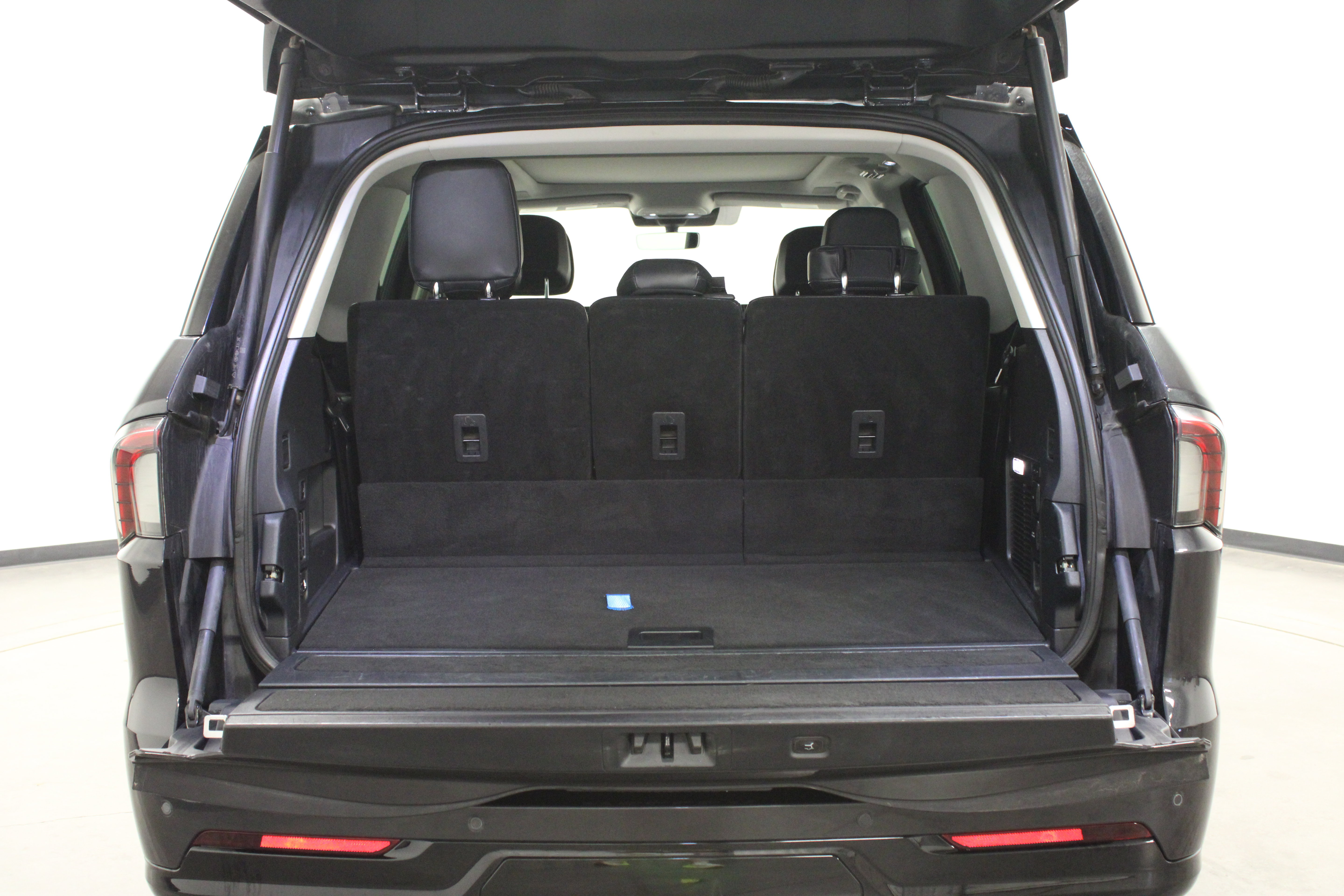 Used 2025 Lincoln Navigator Reserve AWD/4WD image 15