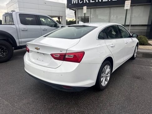 Used 2025 Chevrolet Malibu LT FWD image 5