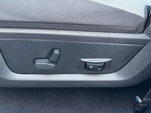 Used 2023 RAM 1500 Express w/ Wheel & Sound Group image 22