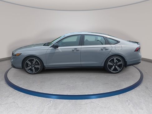 Certified 2026 Honda Accord SE image 8