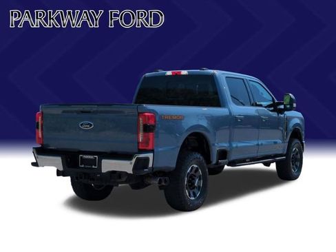 Used 2023 Ford F250 Lariat w/ Lariat Ultimate Package AWD/4WD image 5