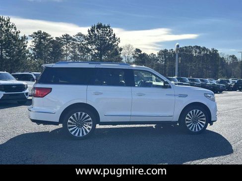 Used 2021 Lincoln Navigator Reserve w/ Luxury Package image 8