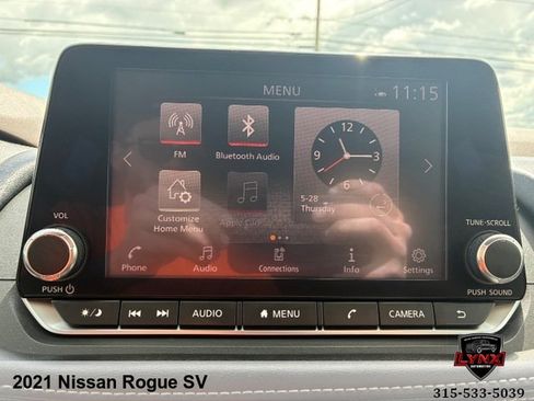 Used 2021 Nissan Rogue SV AWD/4WD image 15