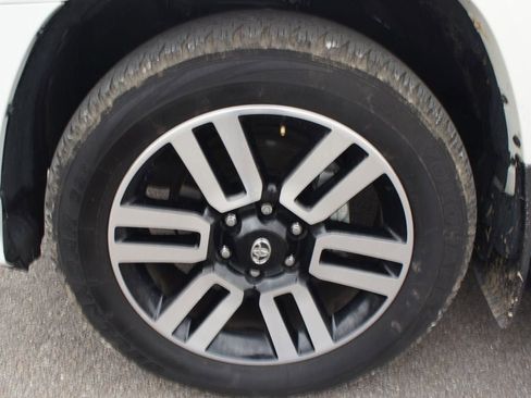 Used 2022 Toyota 4Runner Limited image 27