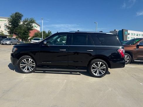Used 2021 Ford Expedition Platinum AWD/4WD image 5