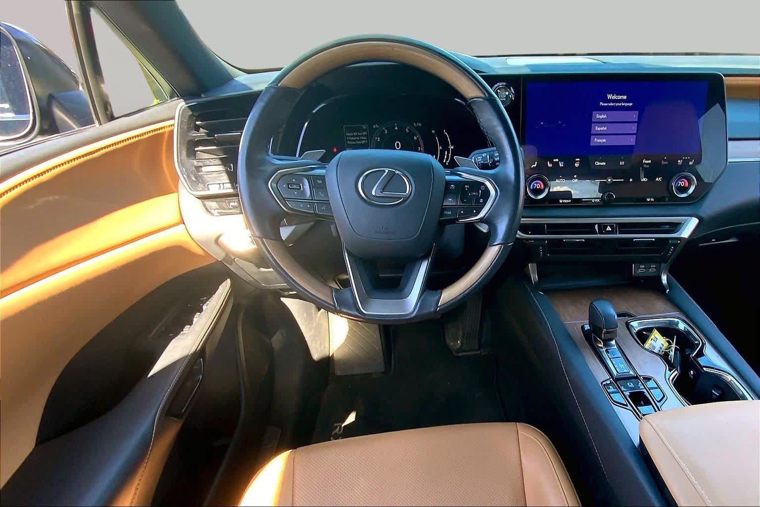 Used 2024 Lexus RX 350 Premium w/ Cold Area Package AWD/4WD image 6