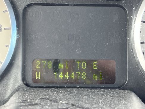 Used 2006 Ford Five Hundred Limited image 10