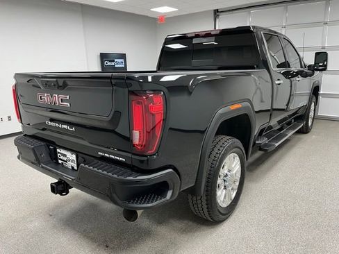 Used 2022 GMC Sierra 3500 Denali w/ Denali Ultimate Package AWD/4WD image 10