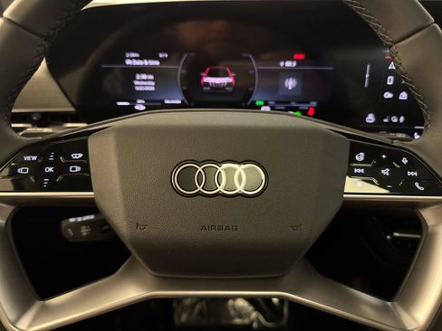 New 2025 Audi Q6 e-tron Prestige image 23