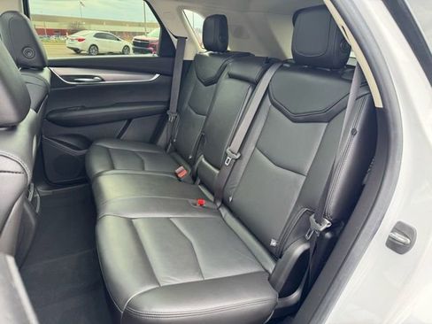 Used 2019 Cadillac XT5 Premium Luxury image 24