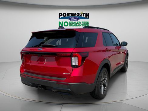 Used 2026 Ford Explorer ST-Line w/ ST-Line Street Pack AWD/4WD image 32