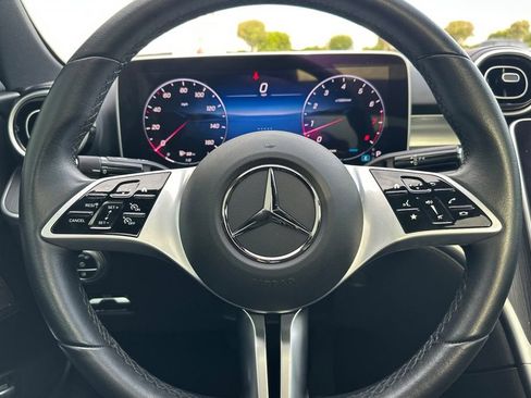 Used 2025 Mercedes-Benz C 300 Sedan image 22