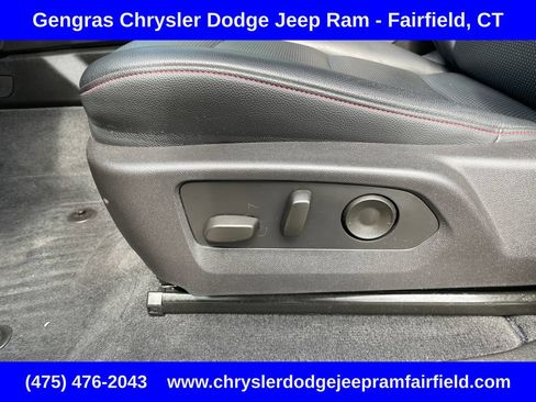 Used 2025 Chevrolet Colorado W/T w/ WT Custom Package AWD/4WD image 42