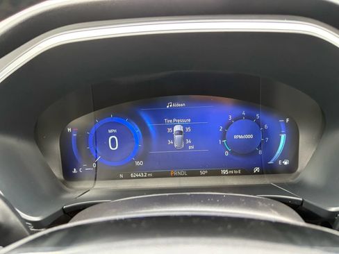 Used 2022 Ford Escape Titanium image 15