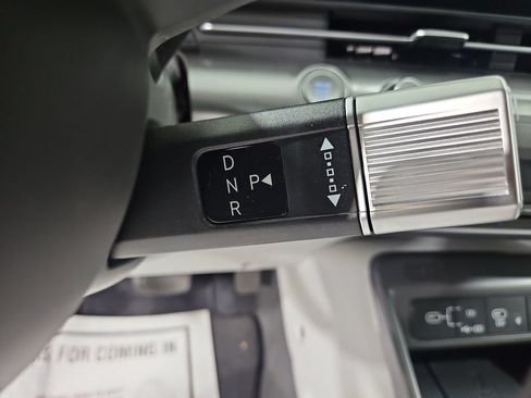 Certified 2025 Hyundai Kona SEL AWD/4WD image 25