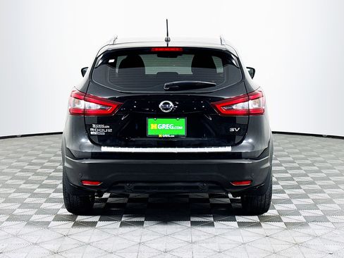Used 2020 Nissan Rogue Sport SV w/ Technology Package image 8