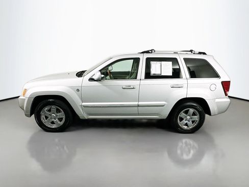 Used 2007 Jeep Grand Cherokee Overland AWD/4WD image 4