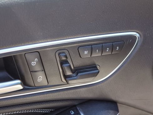 Used 2014 Mercedes-Benz CLA 250 image 27