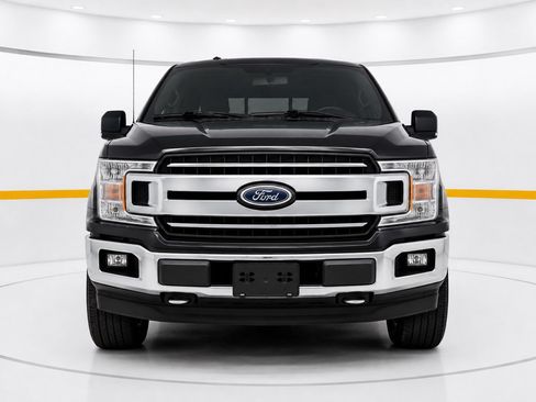 Used 2019 Ford F150 XLT w/ Equipment Group 301A Mid AWD/4WD image 8