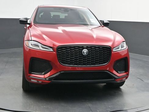 New 2026 Jaguar F-PACE R-Dynamic S image 3