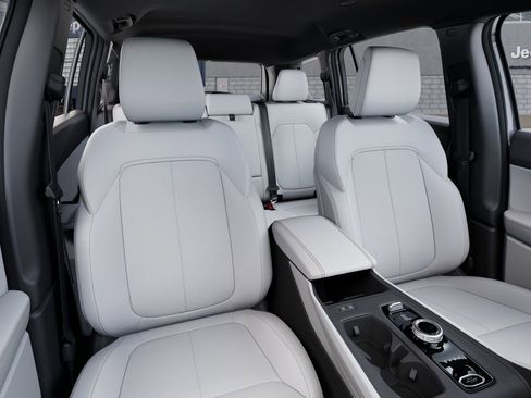 New 2026 Jeep Cherokee Limited AWD/4WD image 16