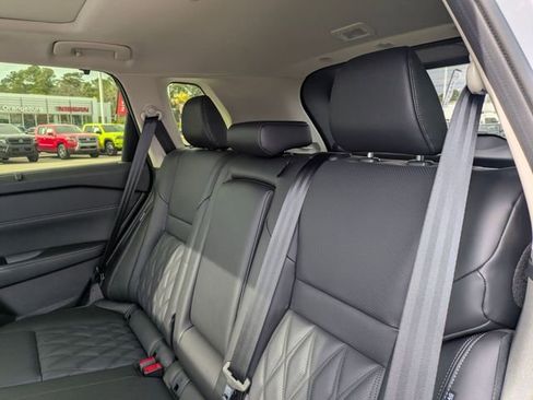 New 2026 Nissan Rogue Platinum image 28