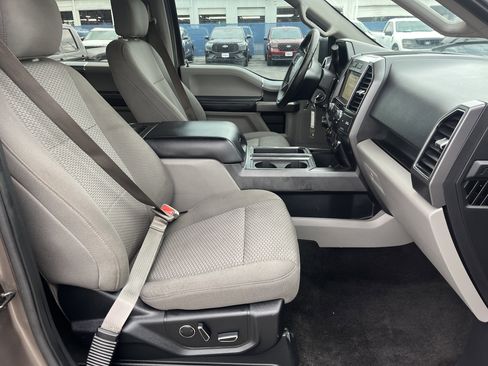 Used 2018 Ford F150 XLT w/ Equipment Group 302A Luxury RWD image 16