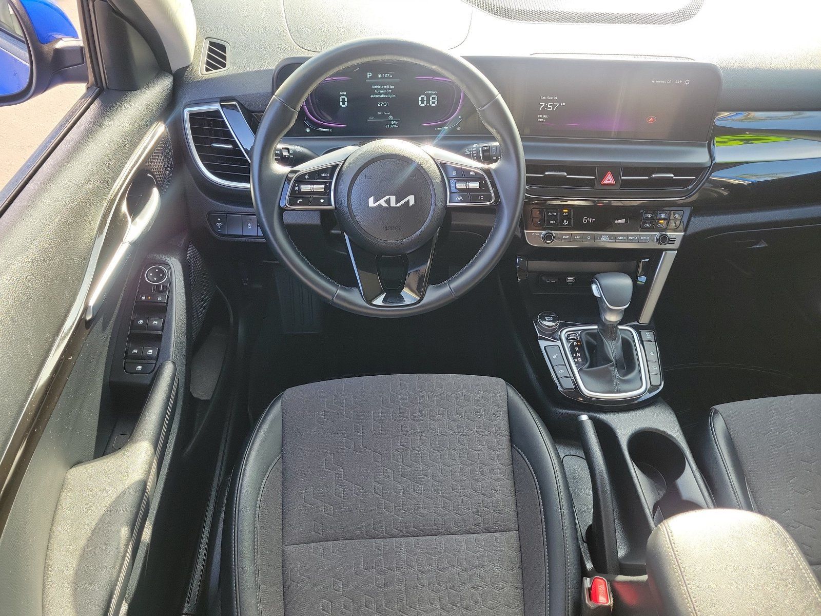 Used 2025 Kia Seltos S AWD/4WD image 7