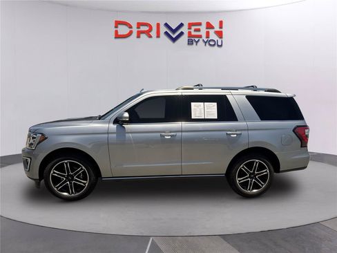 Used 2020 Ford Expedition Limited w/ Texas Edition Package RWD image 7