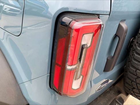 Used 2022 Ford Bronco Wildtrak image 55