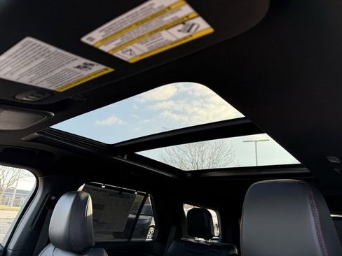 New 2025 Ford Explorer ST-Line w/ Premium Package image 13
