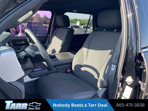 Used 2025 Toyota Sequoia SR5 AWD/4WD image 12