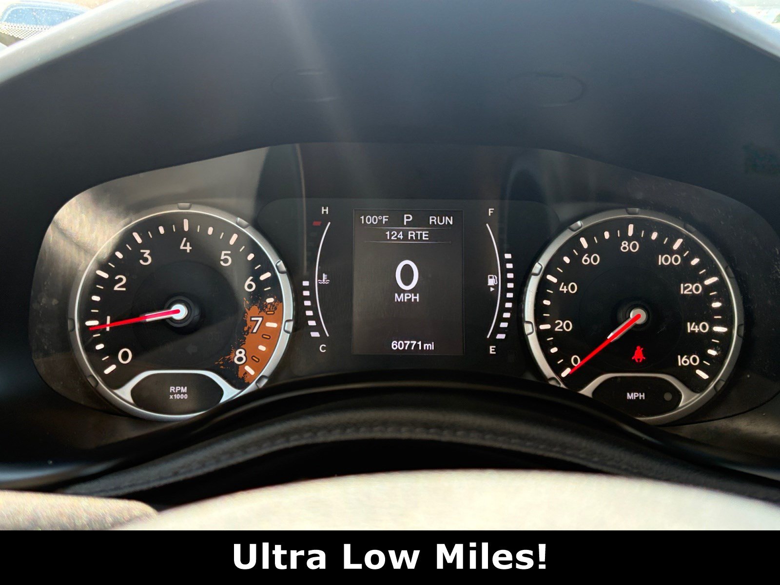 Used 2017 Jeep Renegade Altitude AWD/4WD image 19